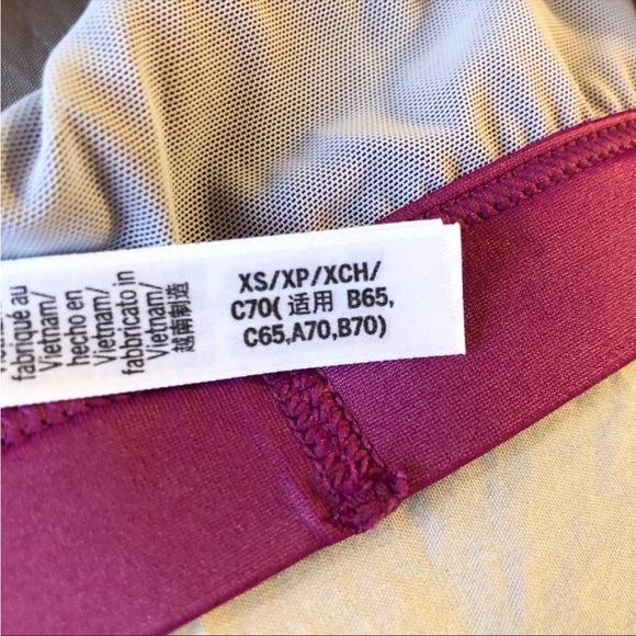 Victoria’s Secret sport bra - Picture 4 of 5